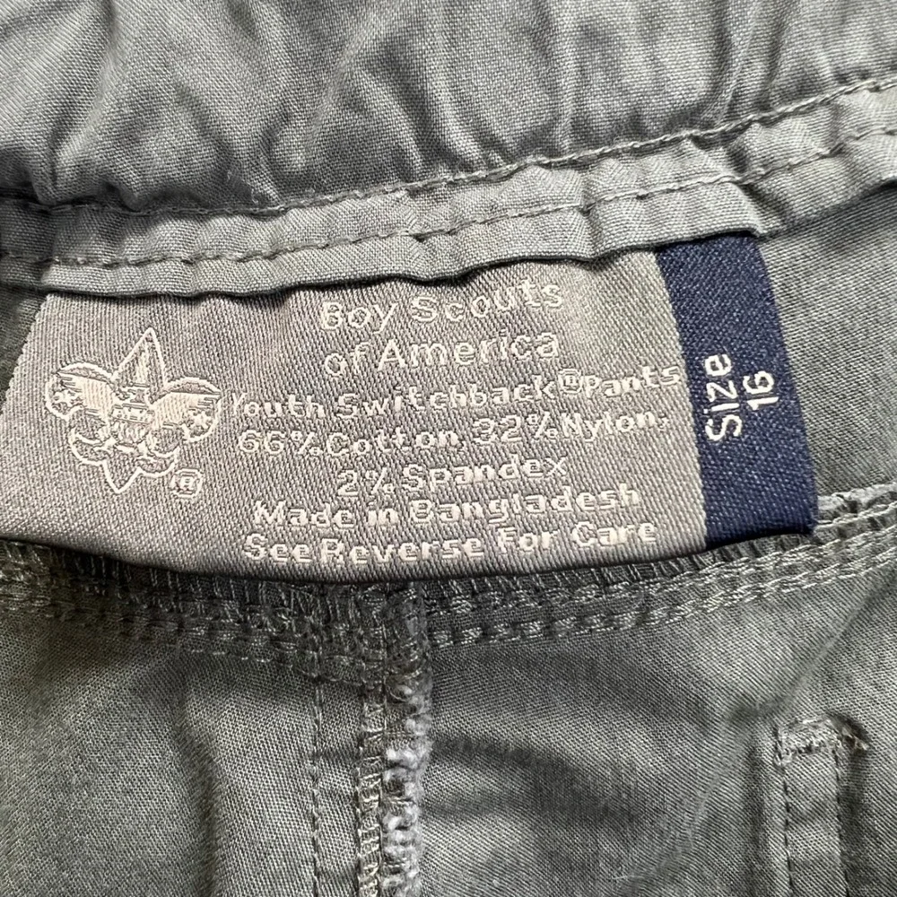 Boy Scouts of America Youth Switchback Cargo Shorts ONLY Olive Green SZ 16 READ